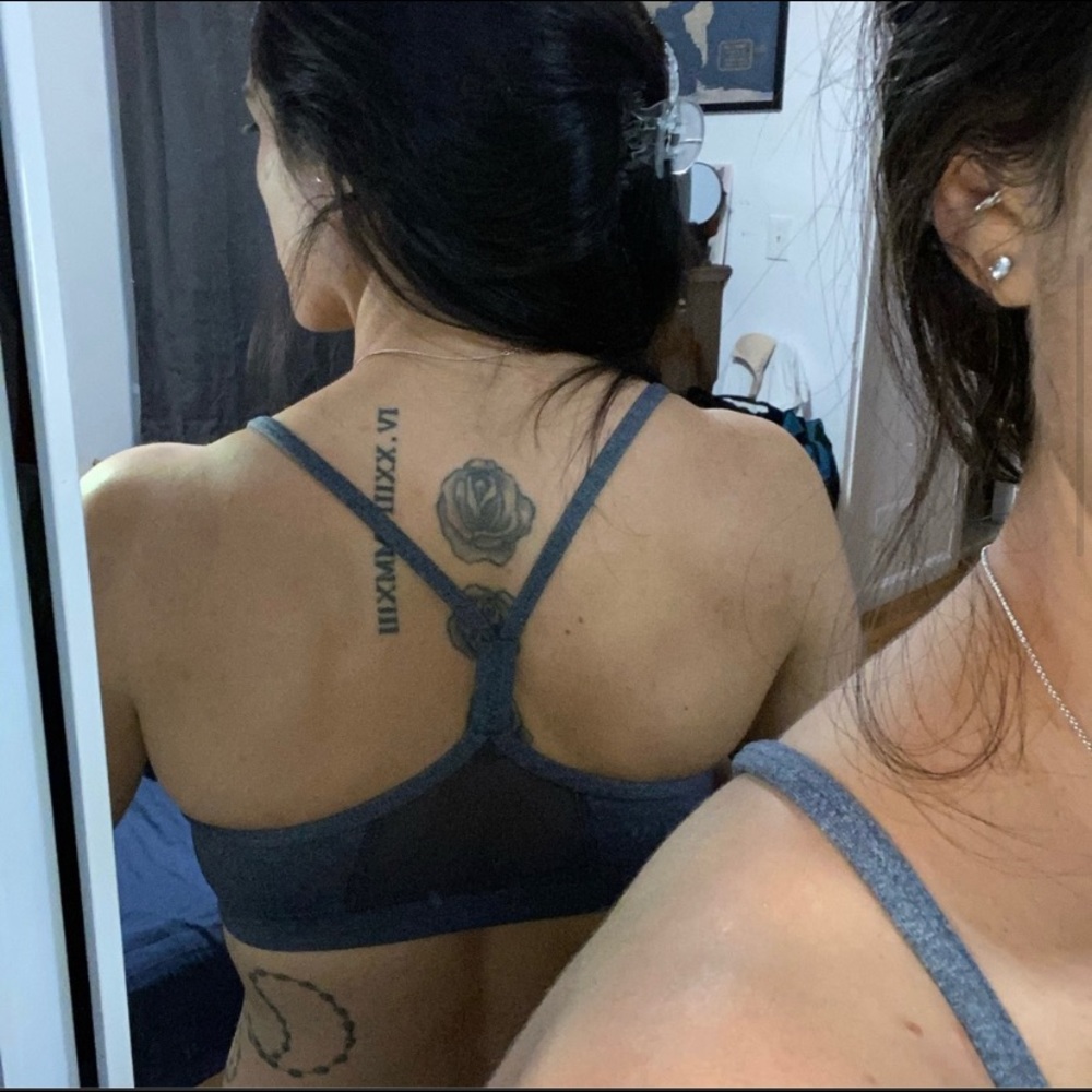 Flowy lululemon bra
